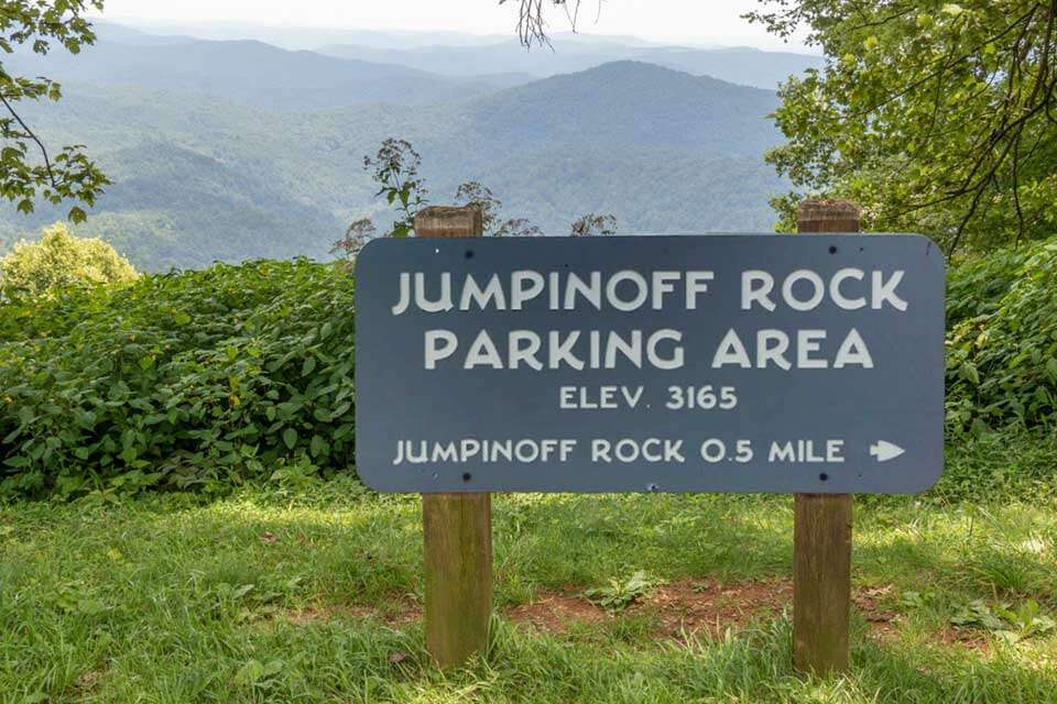 Jumpinoff Rock Road Sign