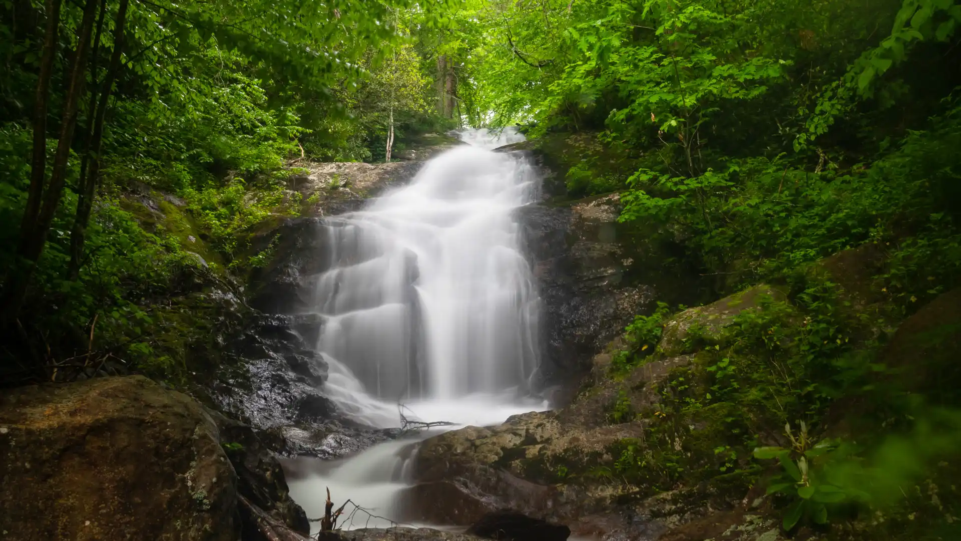 Great Roadside Waterfalls